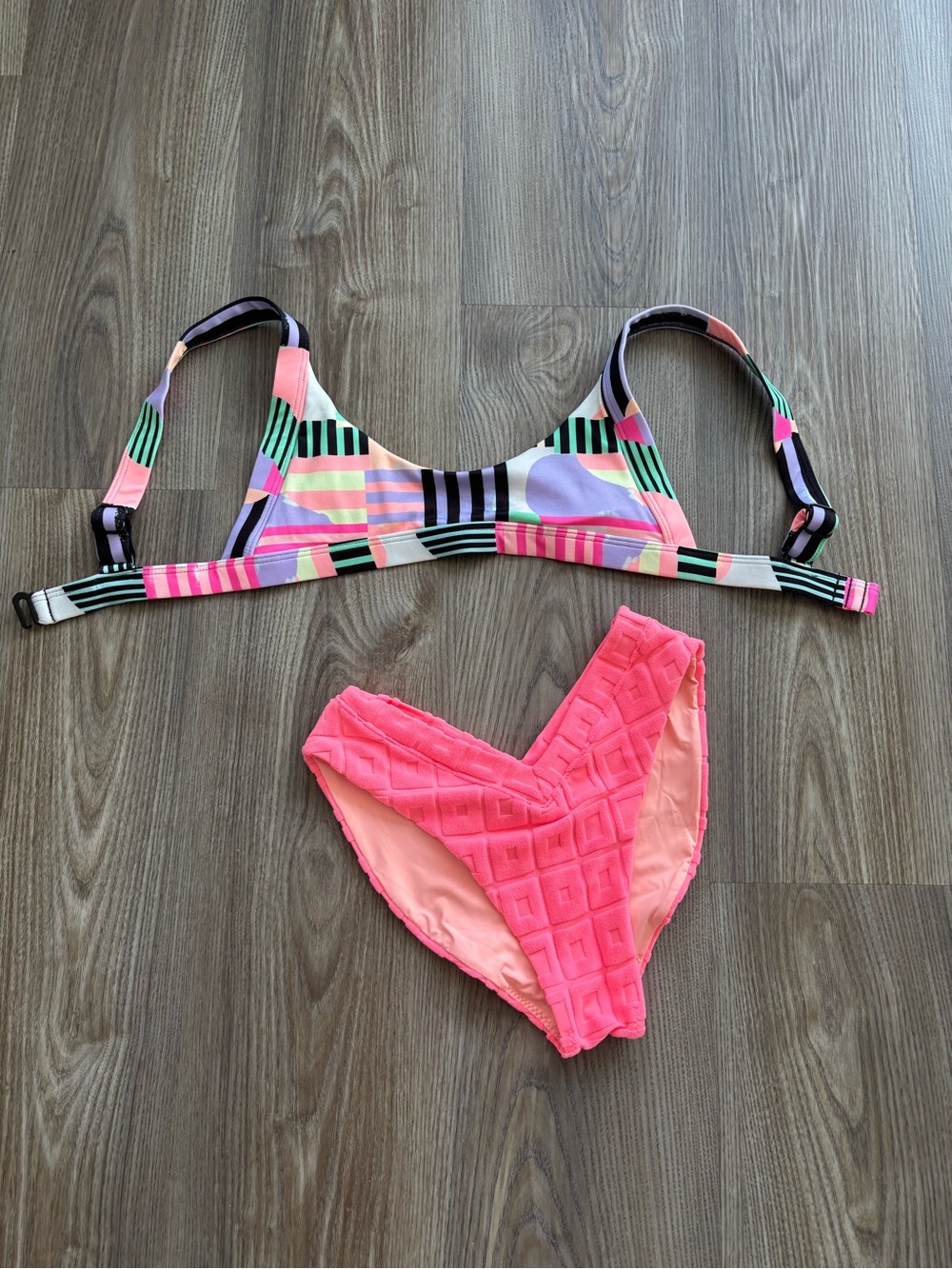 NWOT ONE ONE Swim Bikini Set